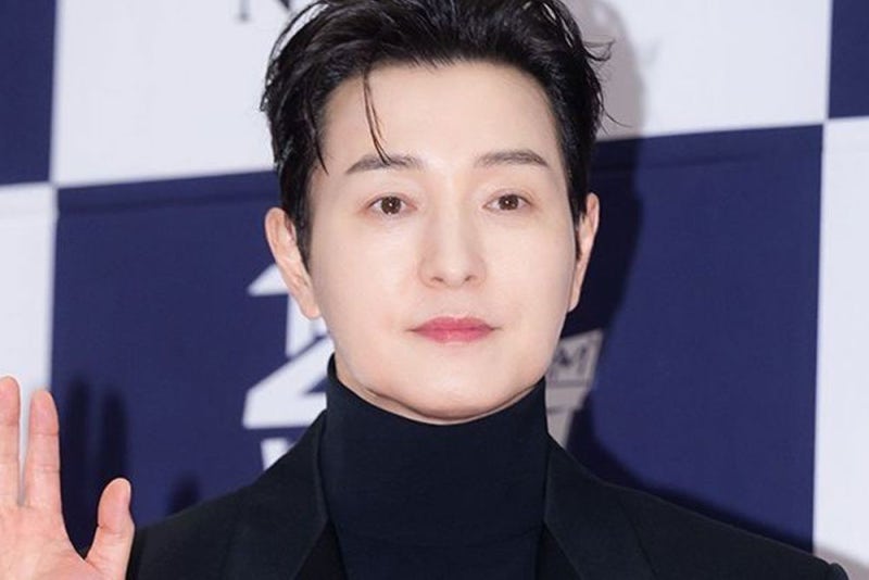 "초등학생 이후 처음"…이혼 11개월 만에 정성일이 잘라낸 것