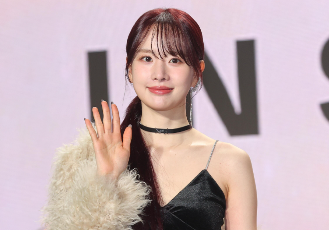 [연예이슈] 우주소녀 설아 AI 손편지 왜 논란?‘배윰·엔터테인면트’ 이상한 글자 발견→결....
