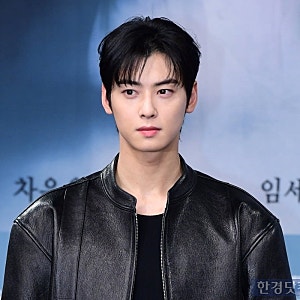 차은우 사적 대화 도청하려던 50대 여성, 카페 현장서 붙잡혔다