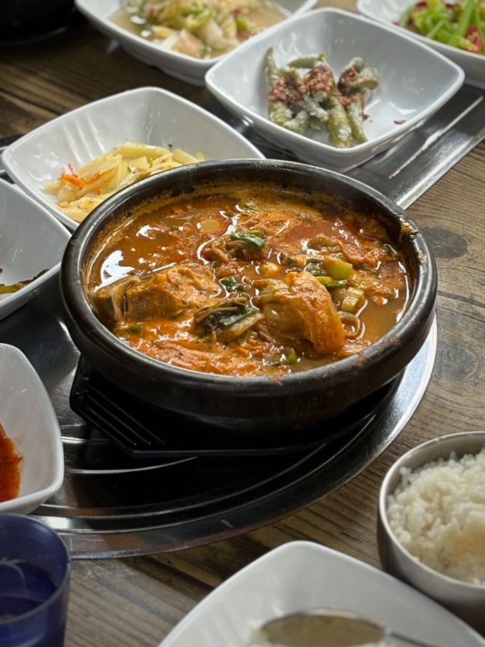 창원 현지인 맛집 내장 듬뿍 들어간 일품양평해장국
