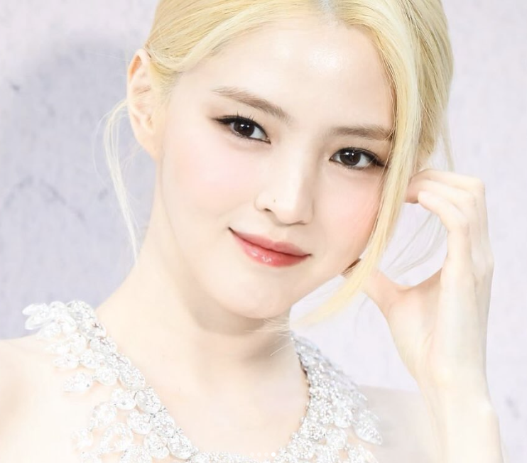 正直さが魅力の女優ハン・ソヒの年齢、身長、写真、MBTI、学歴、事件・事故