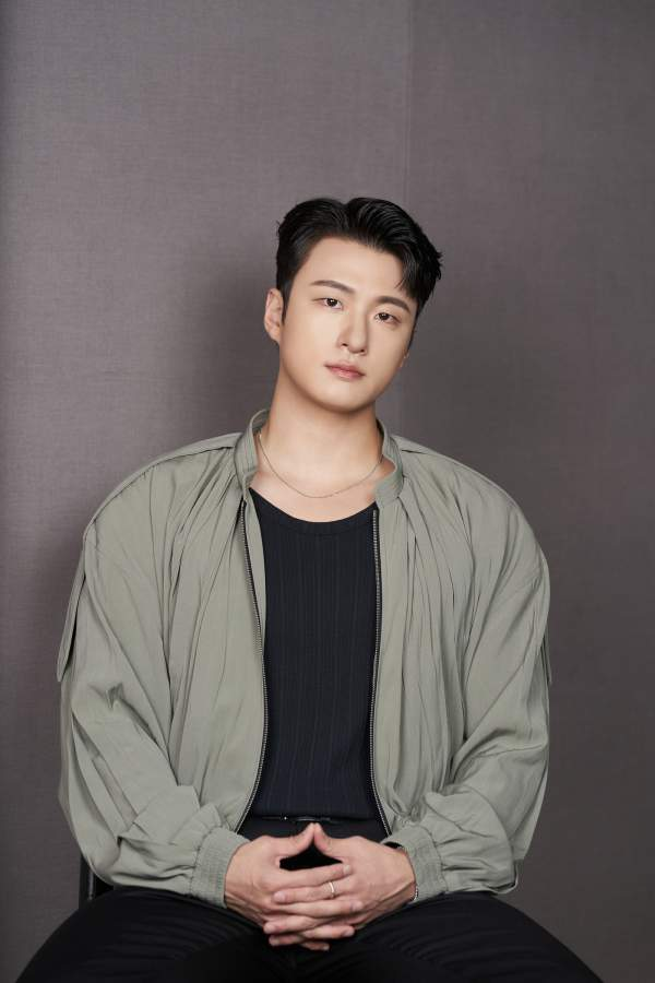 ️ 레드벨벳 경호원이 영화 남주인공이 됐다? 신승호의 "인생 모른다" 실화