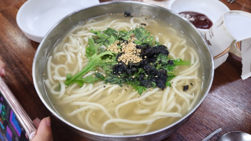 [대전 둔산동 맛집] 토요코인 호텔 숙박 후 들른 60년 전통 대선칼국수 두부두루치기 내돈내....
