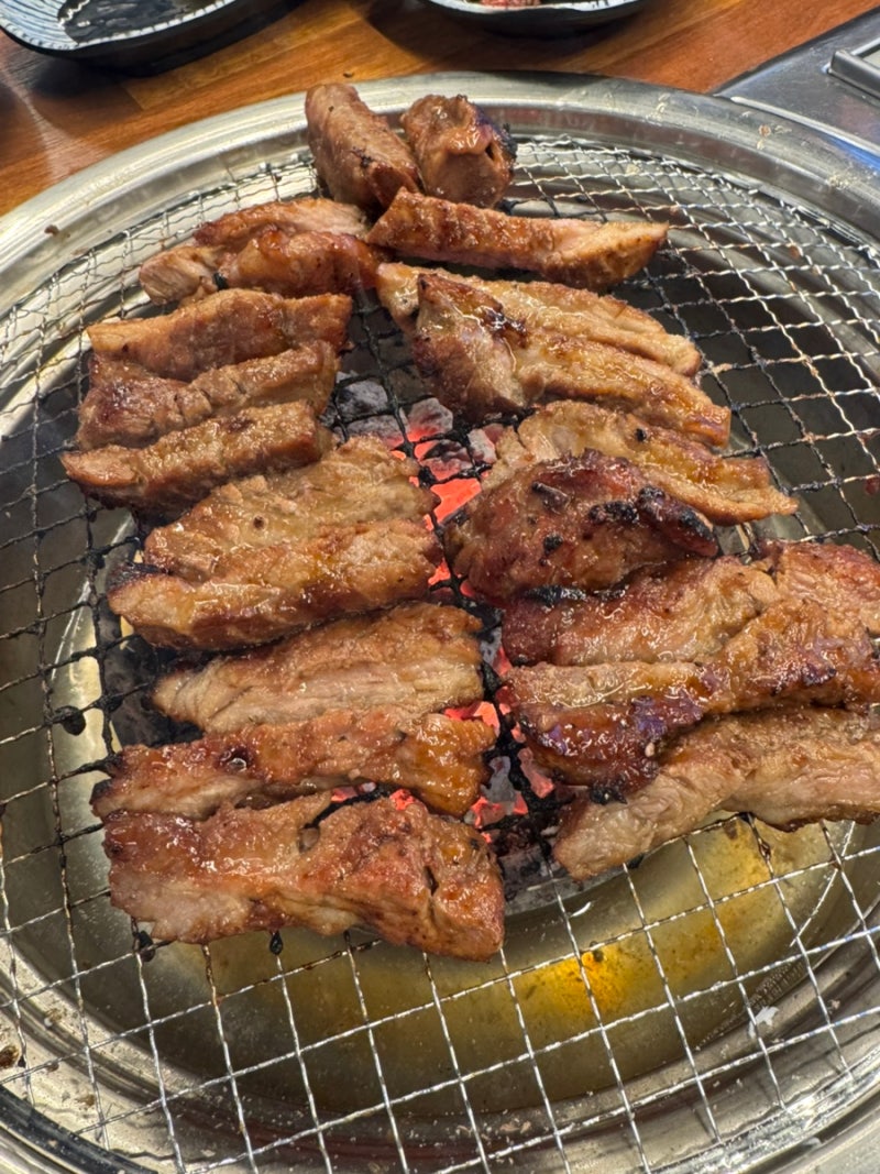 [양양]돼지갈비 맛집 ‘흑돼지삼백식당 양양낙산점‘