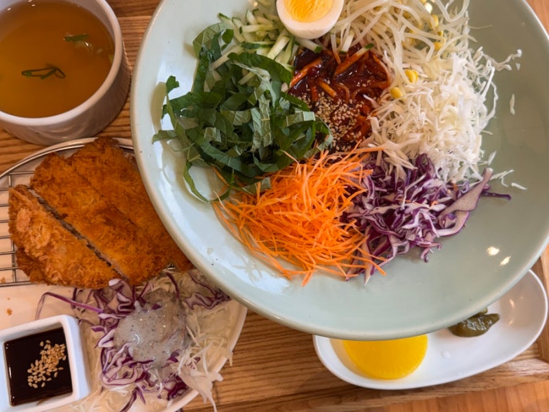 용인 성복천 산책하고 가기 좋은 수지 성복동 맛집, 칠성제면소 본점, 쫄면도 맛있고 들기름....