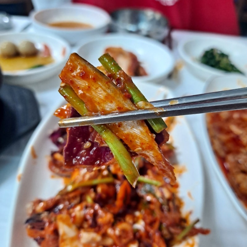서천맛집 금강식당 우어회백반 현지인 점심 맛집