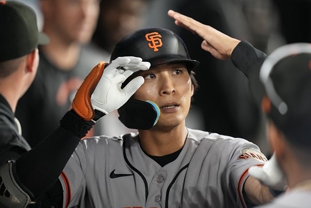이정후, MLB 첫 두 자릿수 홈런 한국인 8번째