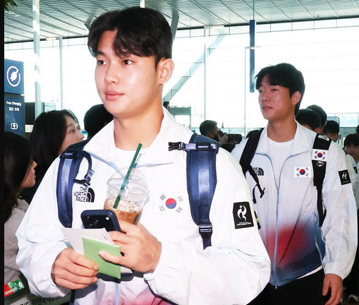 “하필 국가대표 주장 옷이었는데…” 노시환 가슴에 달린 태극기 보고 모두가 놀란 이유