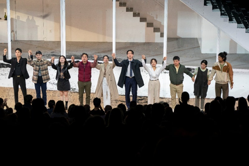 전도연·박해수 ‘벚꽃동산’, 뉴욕 관객 기립박수…11회 전석 매진
