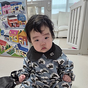 오우아 스튜디오 미술가운 s 사이즈 7개월 내돈내산 문화센터 촉감놀이 미술가운