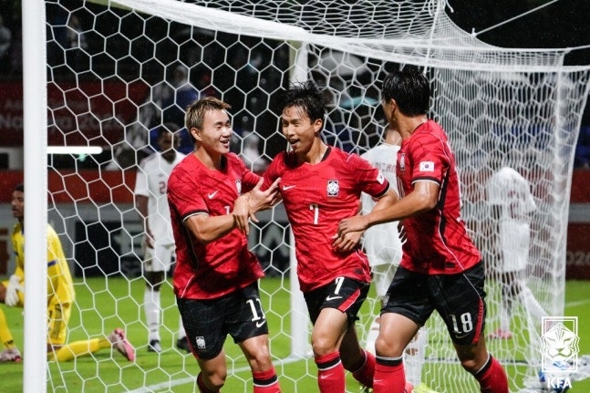 2026 아시안게임 한국축구 8강 확정, 이민성호가 한 경기 만에 웃은 이유