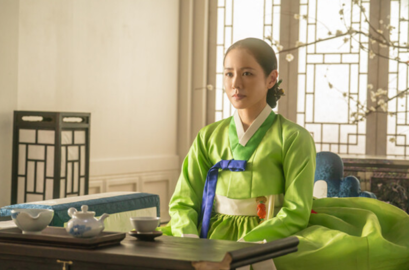 손예진·지창욱의 넷플릭스 ‘스캔들’, 2003년 배용준·전도연 영화와 어떻게 다를까?
