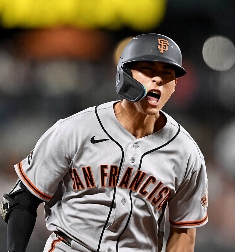 [MLB] "현지 비판 싹 사라졌다" 이정후, 96마일 광속구 에이스 상대로 과어낸 '사이다 홈런'