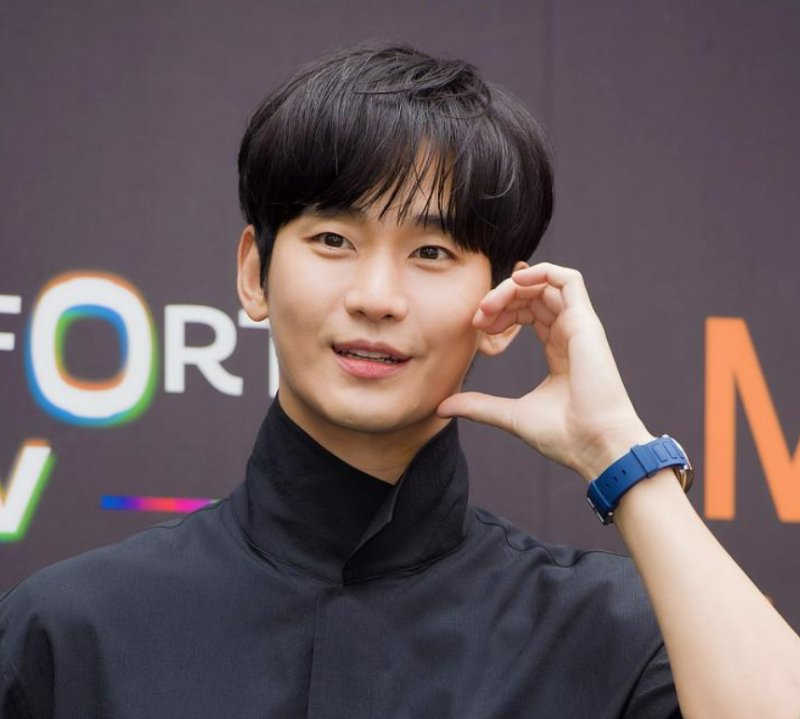 김수현 TMA 오늘 복귀…1년 6개월 만에 국내 공식석상, 그런데 드라마 복귀는 아니었습니다