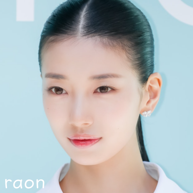 수지 이날 왜 이렇게 예뻤지? 화이트 드레스에 더한 "나비 귀걸이" 정체