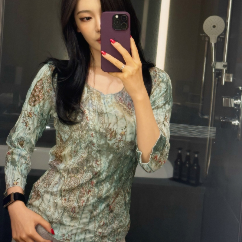 에스파 닝닝 인스타 사복 패션, 화려함 싹 빼고 힙한 빈티지 감성으로 대변신?!