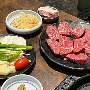 [부산/부산진구] 블루리본 선정 부산소고기 맛집 서면소고기 회식으로 제격인 "무쇠화로"