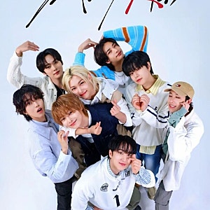 스트레이 키즈(Stray Kids) 완전 가이드 - 데뷔,성공,기부,현재