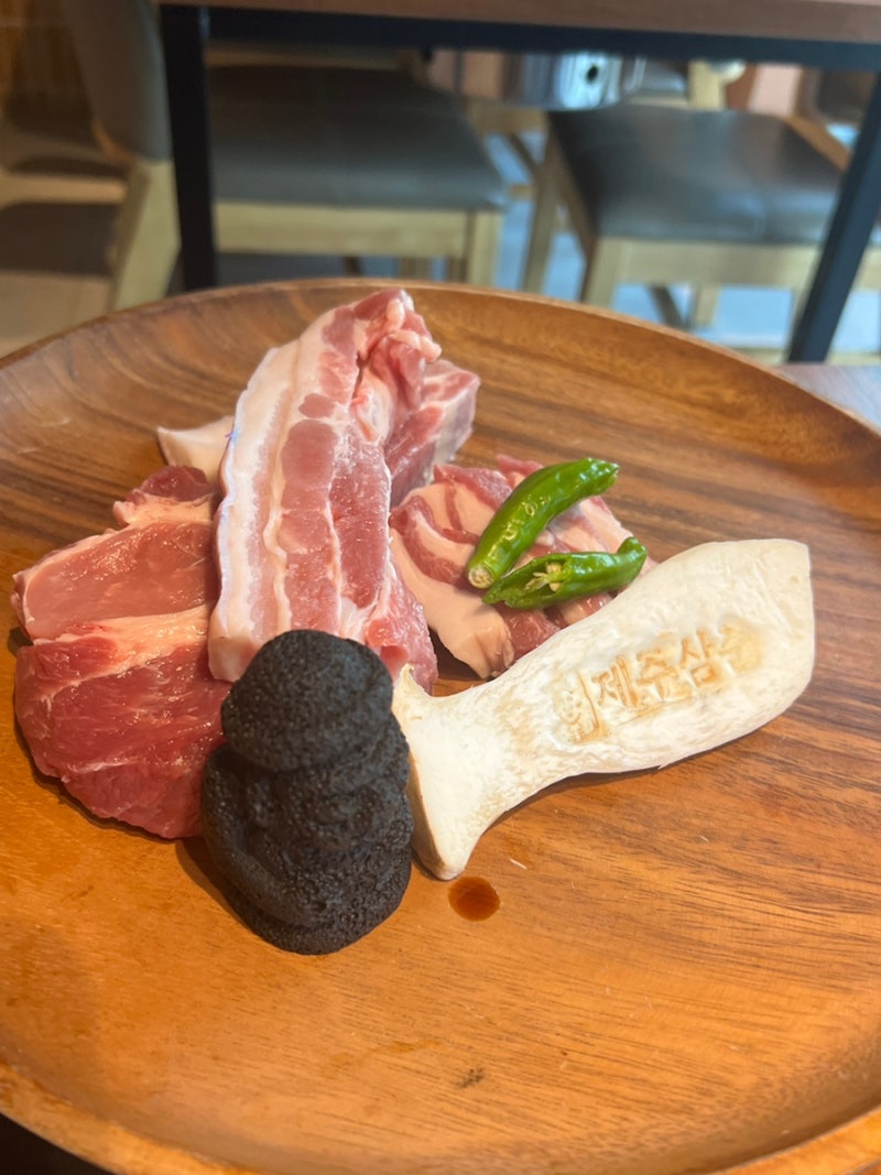 [제주] 함덕해수욕장 맛집 제주삼춘 함덕해수욕장 흑돼지