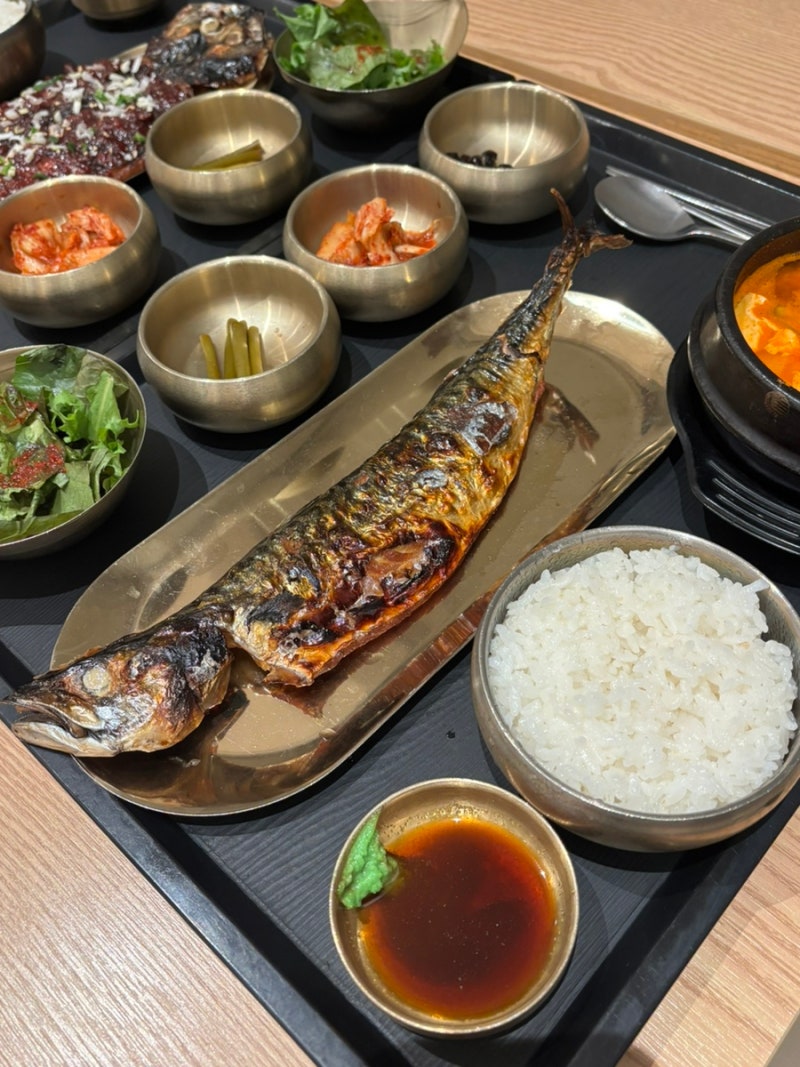 부산 센텀 신세계백화점 푸드코트 맛집 고등어찬 한식당
