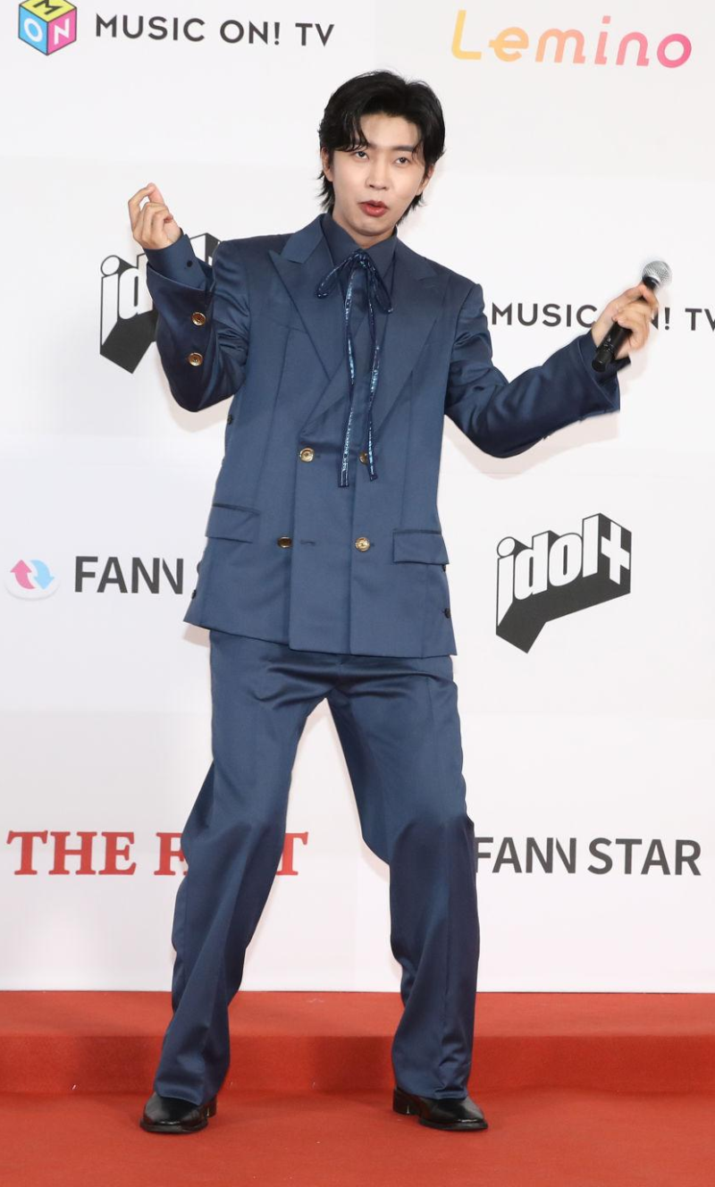 임영웅 2관왕 터졌다…김수현이 직접 트로피 전달한 2026 TMA 현장