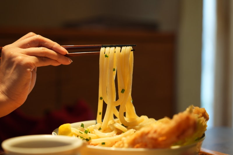 후쿠오카 맛집 우동 3대 붓카케 시나리 오호리공원 근처