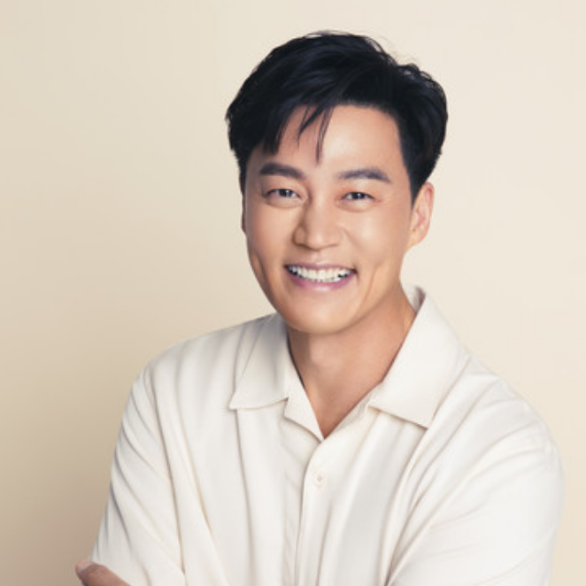 [배우 이서진 프로필] 600억 자산설의 진실 은행장 할아버지 가사도우미 6명 나이 학력 뉴욕대....