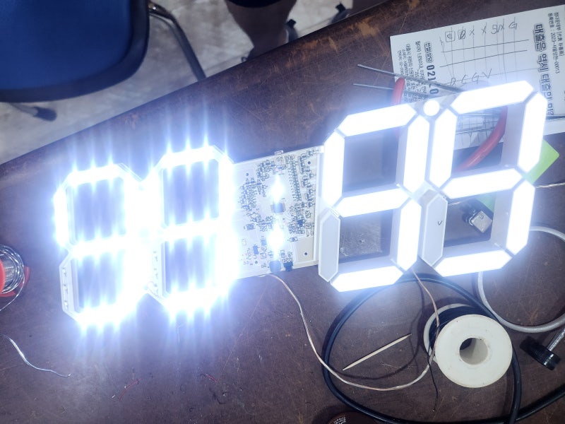 버려진 무아스 3D빅플러스 LED 벽시계 수리기 - PCB 크랙 단선 수리부터 리모컨까지