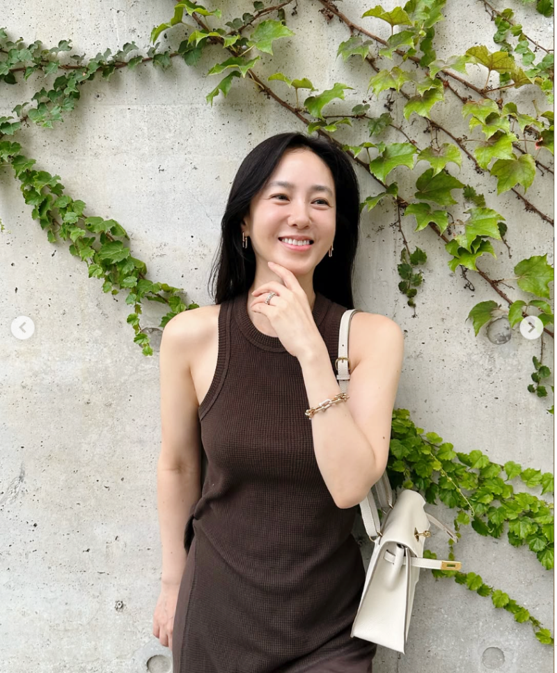 “50대 맞아?” 동안 피부 박주미… 평소 최대한 피한다는 ‘이 음식’