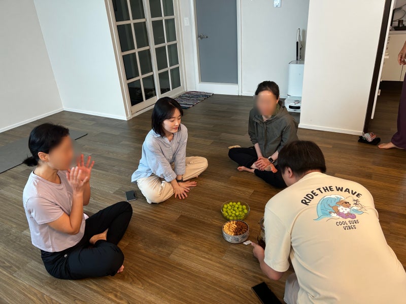 신유리 선생님과 함께하는 움직임과 이완의 경계를 넘나들었던 인양요가 원데이 클래스