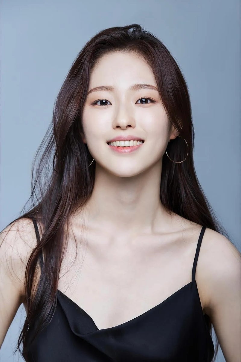 손예진·지창욱 사이서 존재감 터졌다는 신인, 벌써 팬카페까지 생겼다는데
