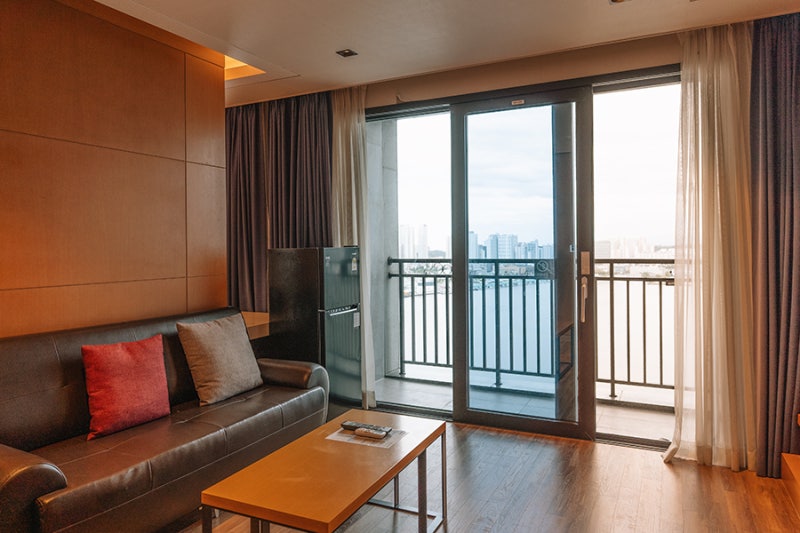 Sokcho Accommodation Recommendation: Sea Cruise Sokcho Hotel Staycation Near Jungang Market