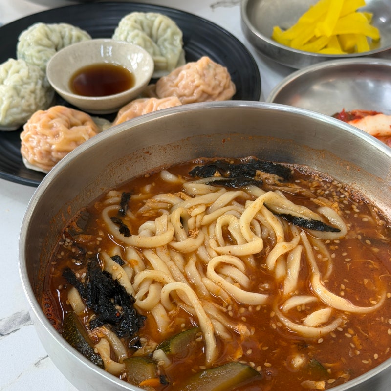 부산 송정 밥집 강릉현대장칼국수 애견동반 식당 후기