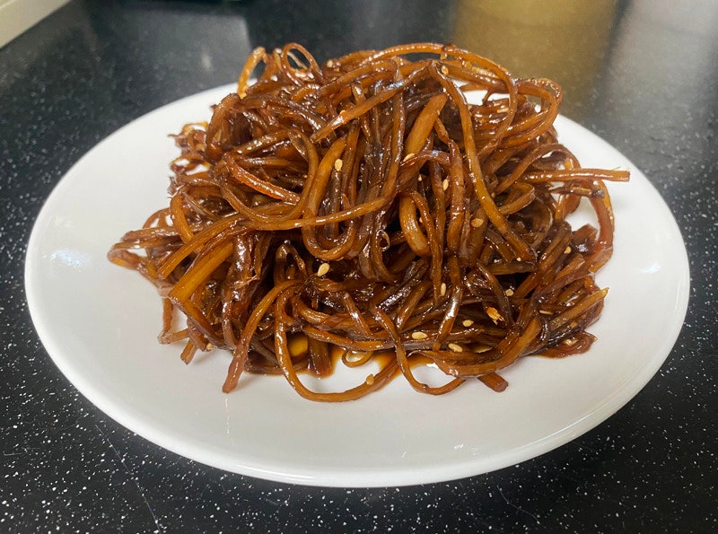 쫀득쫀득하고 너무 맛있는 우엉조림 황금 레시피