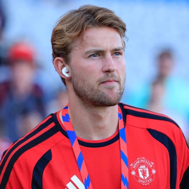‘더 리흐트 드디어 돌아온다’ 맨유 풀럼전 원정 명단 포착…세슈코는 없다.