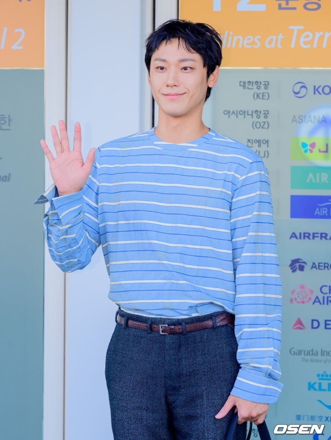 이도현, 밀라노 가기 전 공항패션… 알고 보니 ‘이 브랜드’였다