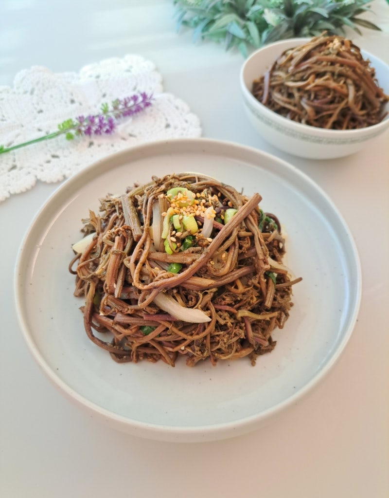 고사리나물볶음 레시피 제사나물 마른고사리 삶는 법