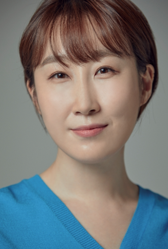 알고 보니 더 놀라운 배우 김국희, 스캔들 속 몽영거사로 파격 변신한 사연