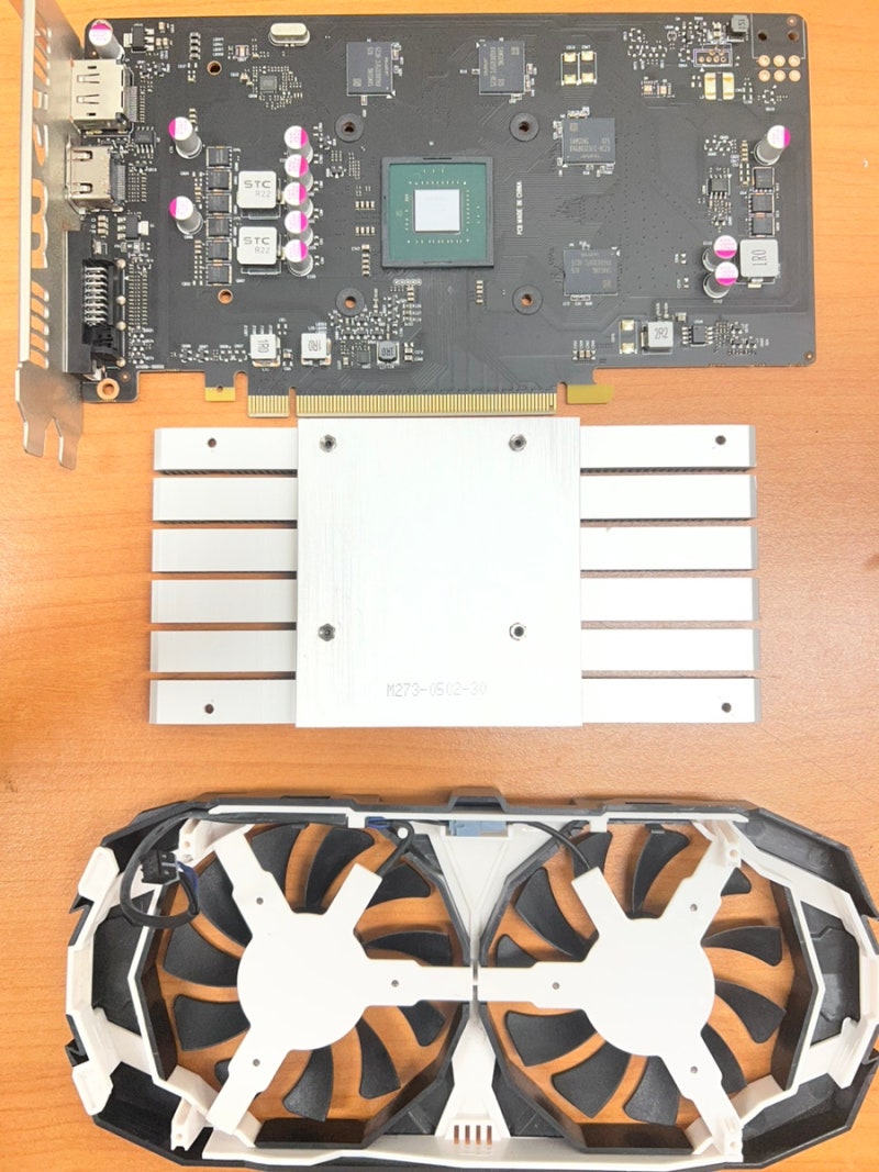 MSI GTX 1050 그래픽카드 청소 발열과 팬 소음, 한 번에 해결