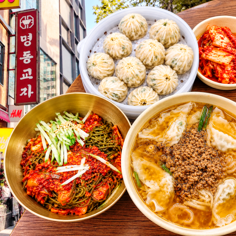 명동 맛집 명동교자 본점, 칼국수·만두·비빔국수 솔직 후기｜포장·마늘김치