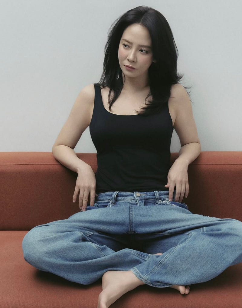 송지효, 유튜브 잠시 멈춘다…18만 구독자 ‘지효쏭’ 재정비 예고