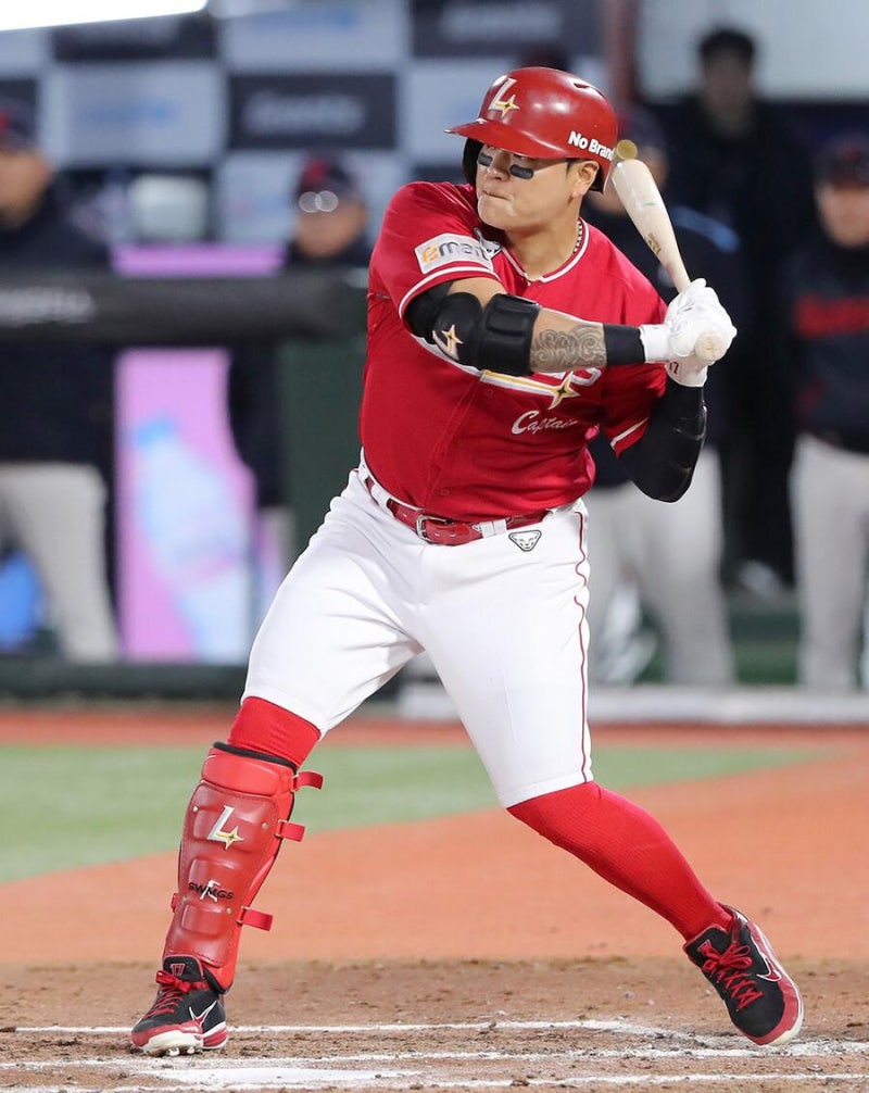 "MLB 16년 짬바가 선구안 하나였는데.." SSG 추신수 뒤늦은 은퇴 이유가 충격