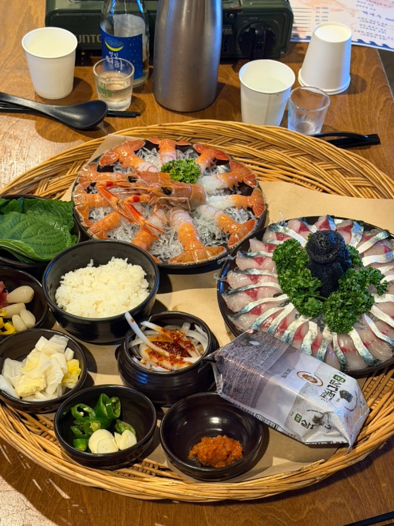 제주 함덕 현지인 맛집 | 도민 친구가 데려간 고등어회·딱새우회·갈치조림 야장 횟집 @제주....