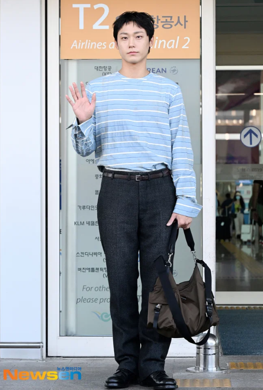 이도현, P사 명품 공항패션 논란…코디 아쉬움 속 밀라노 출국