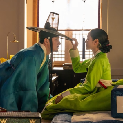 20년 닫힌 과부 마음 열었더니… 넷플릭스 스캔들 결말 (스포 주의)