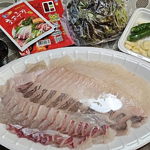 강릉 중앙시장 회포장맛집 고고횟집 현지인이 추천하는 참돔세트 포장후기