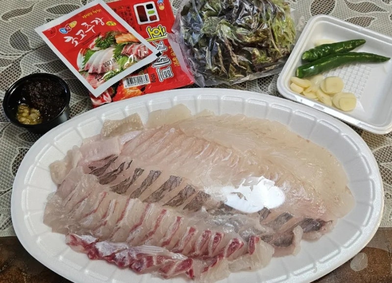 강릉 중앙시장 회포장맛집 고고횟집 현지인이 추천하는 참돔세트 포장후기