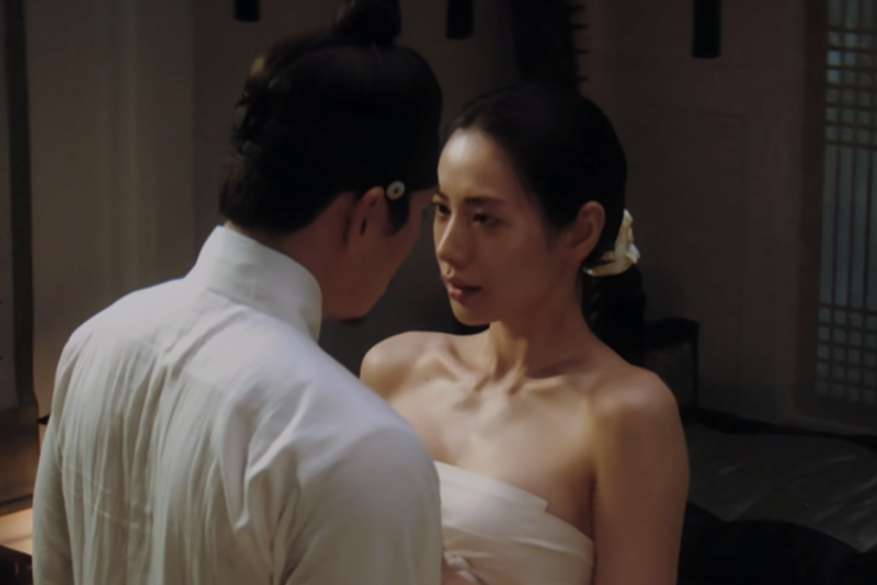 “다 벗겨놨는데도 심심하다?” 손예진·지창욱 ‘스캔들’, 23년 만에 빠진 함정
