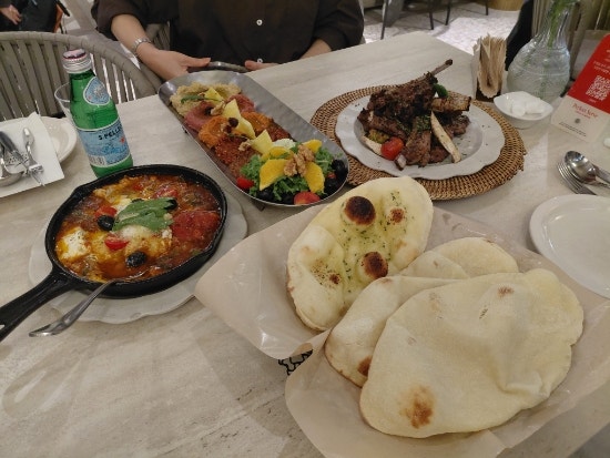한남동 청첩장 모임 그릴도하, 분위기 좋은 양갈비 맛집
