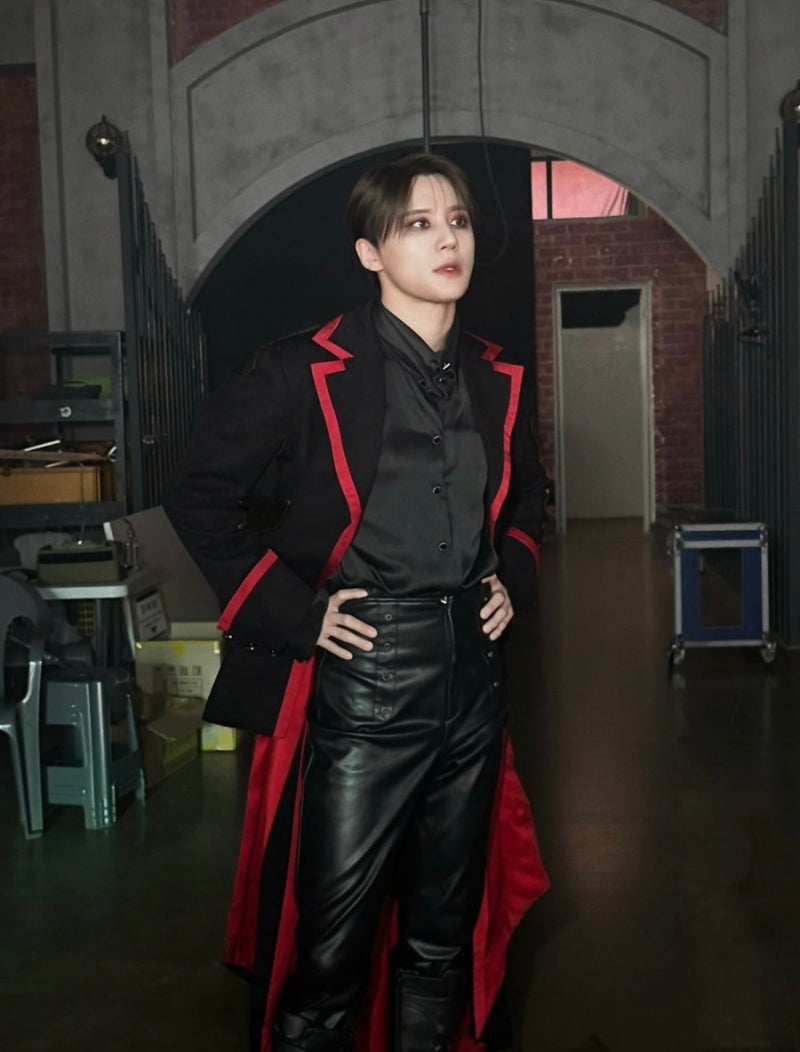 If Not This Love, I Don't Want to Love: Musical Dracula Review (LG Arts Center, 1st Floor, Row 12, Seat 8)